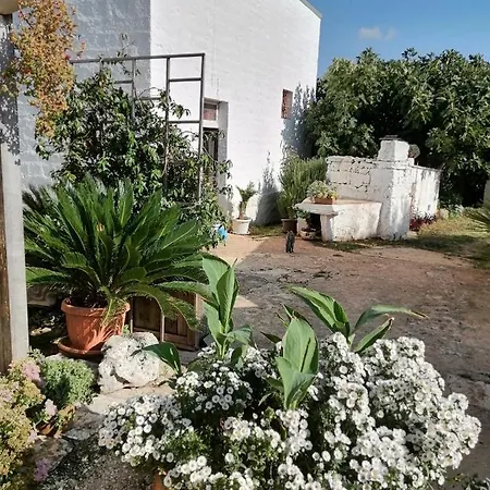 Trulli La Casa Di Rosa 3*