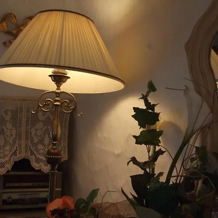 Bed & Breakfast Trulli La Casa Di Rosa 3*