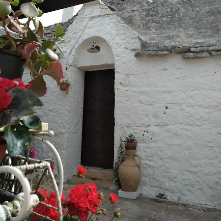 Trulli La Casa Di Rosa Frühstückspension