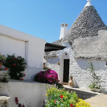 Trulli La Casa Di Rosa 3*